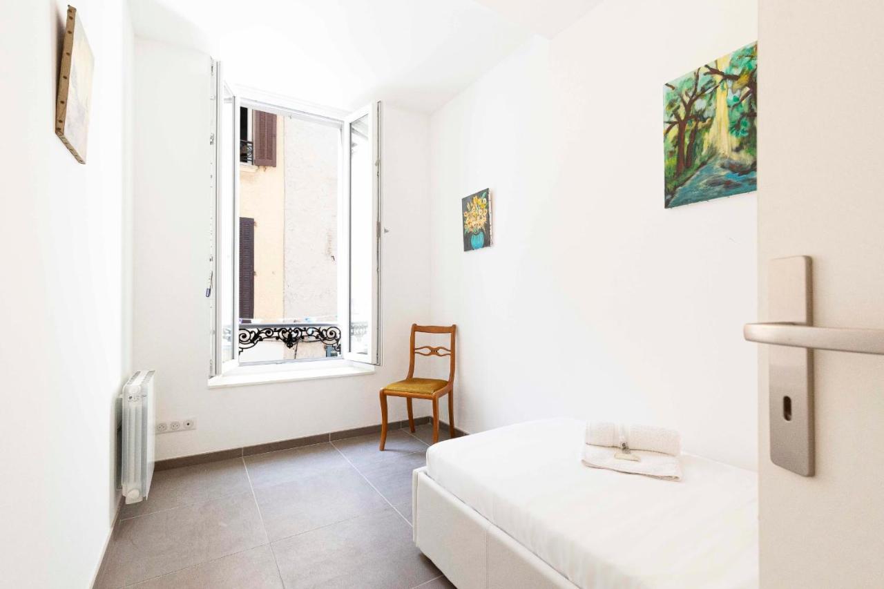 Maison De Ville Rue Fourmilliere Антиб Екстериор снимка