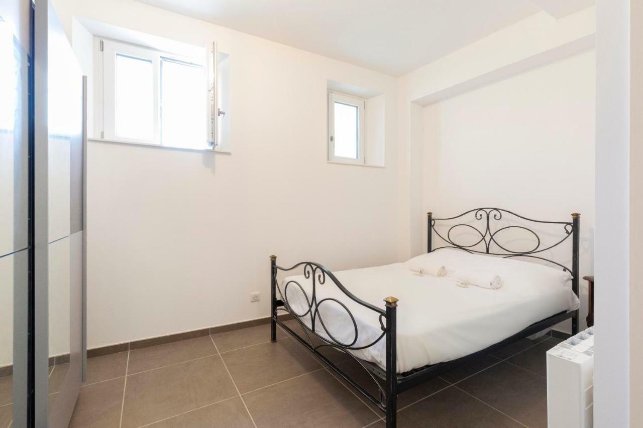 Maison De Ville Rue Fourmilliere Антиб Екстериор снимка