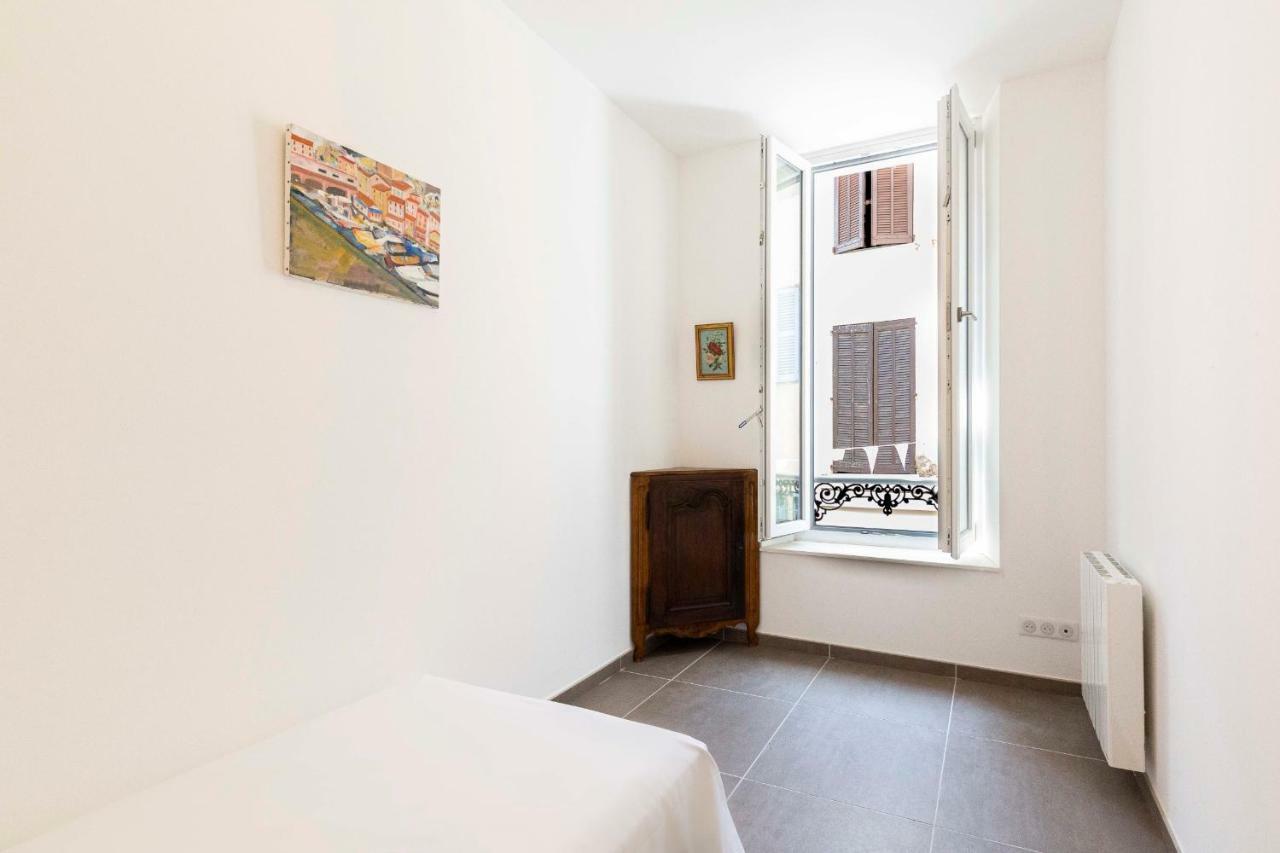 Maison De Ville Rue Fourmilliere Антиб Екстериор снимка